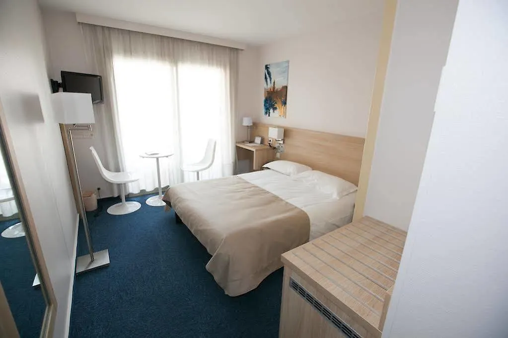 Hotel Chambord Mentone