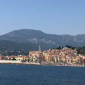 La Petite Barque Menton