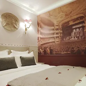 Palais Royal Chicsuites Apartment Paris
